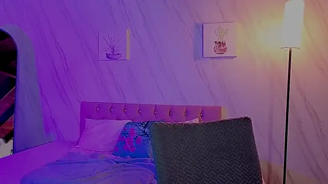 Bella_MM webcam