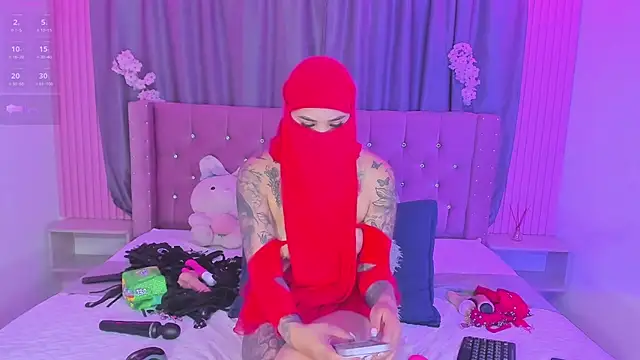 Nayla-Mouna webcam