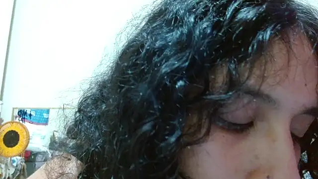 AlinaWoolf_ webcam