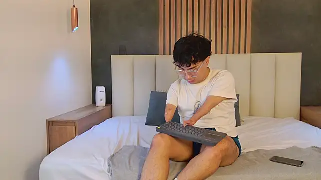 Sam_Velvett webcam