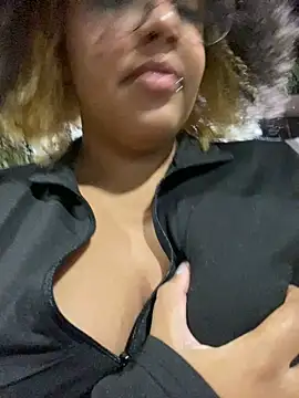 99_Lilith webcam