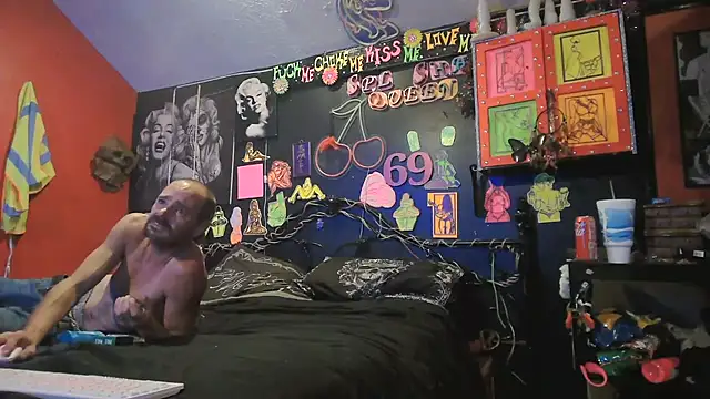 DaddyAndSplashQueen webcam