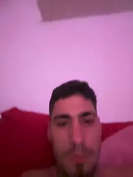 Activazo1998 webcam