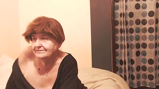 MioritaHard live cam on StripChat