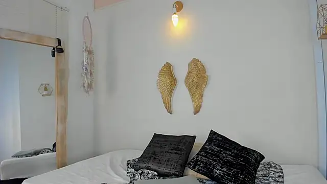 MeganFooster_ webcam