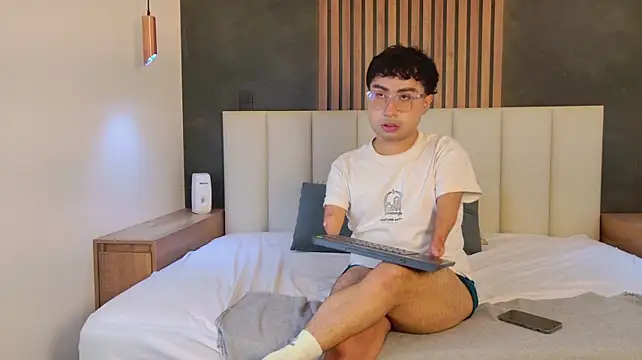 Sam_Velvett webcam