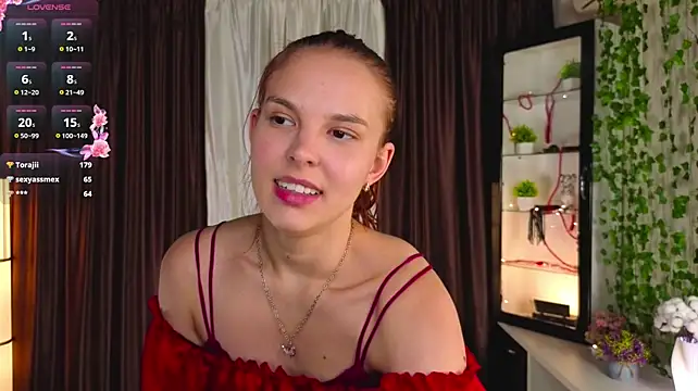 PollyHiller1 live cam on StripChat