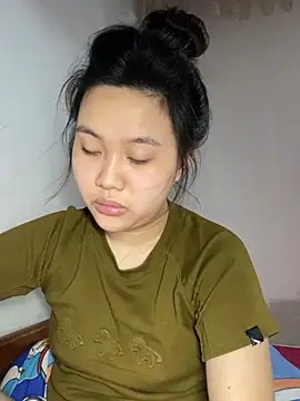 Almira6868 webcam
