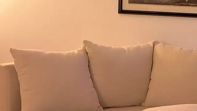 IsabellaSandoval webcam