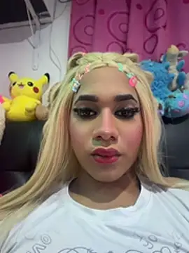 Thalia_girl21 live cam preview