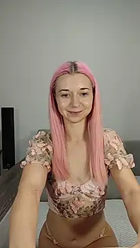 Lunaria5391 live cam on StripChat