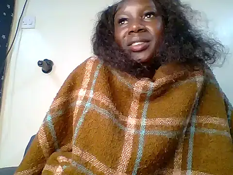 Thickminaji live cam on StripChat