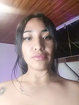 Athompzon live cam on StripChat
