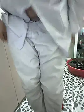Ariana-Vy webcam