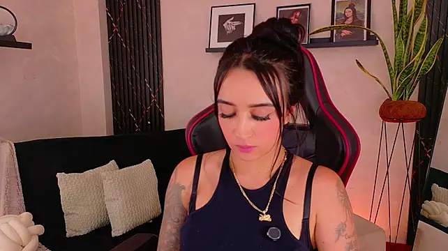 EmmyEvans1 webcam
