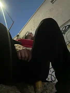 MileyGia webcam