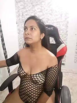 Zarinamoon webcam