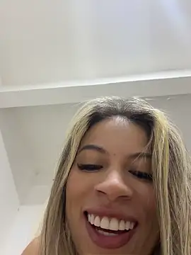 Mia_Rosee1
