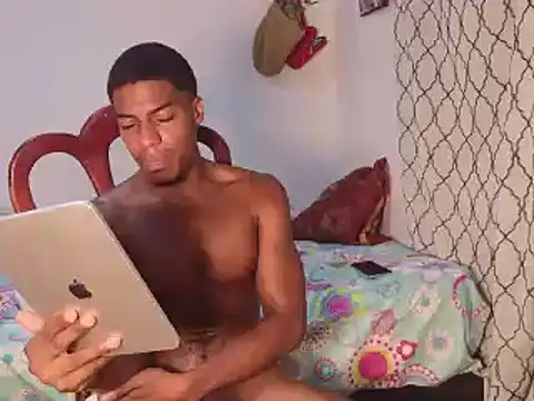 andrews2399 webcam
