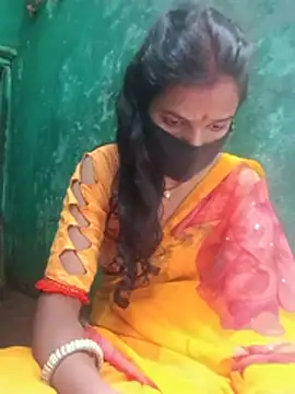 Desi_Couple_P