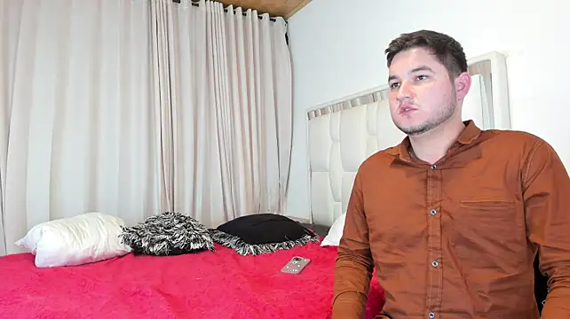 CameronyMartinn webcam