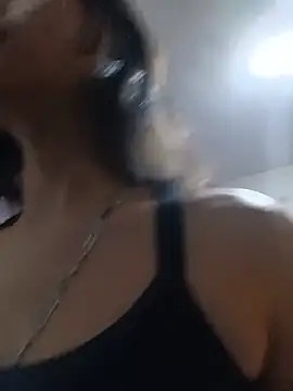 Ninffa_sweet25 webcam