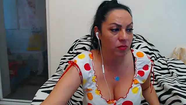 MissElla webcam