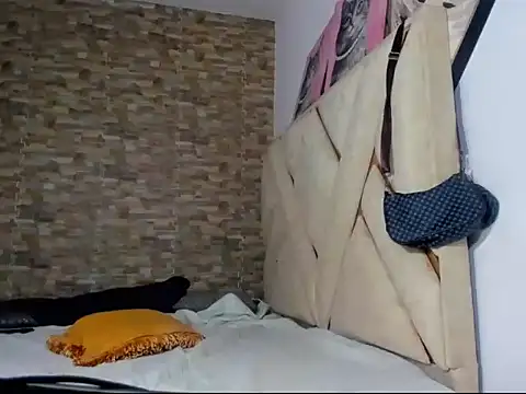 Little_ebonyx webcam