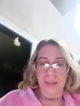 miss_hanna07 live cam on StripChat