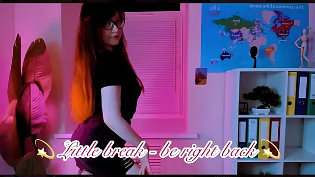 CarolGiggly webcam