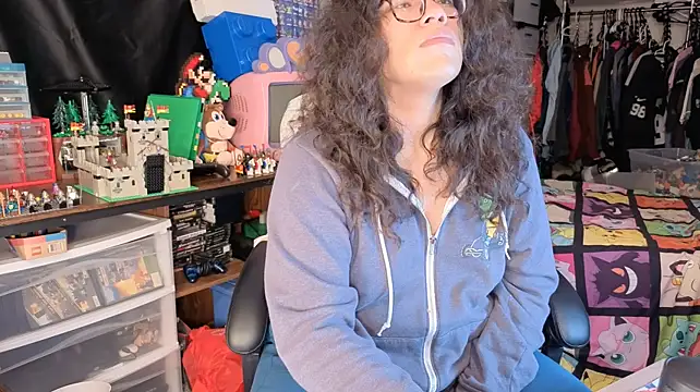 ShinyCherub webcam