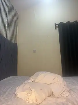 Sweety_naughty webcam