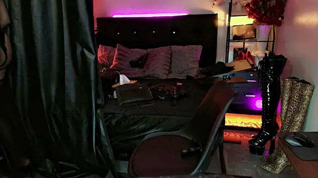 JadeScarlet_LoveLace webcam