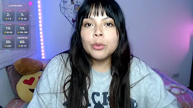 EllieMoonX webcam