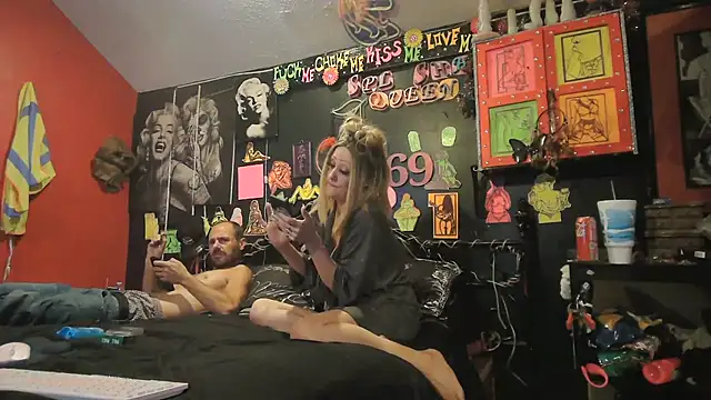 DaddyAndSplashQueen webcam