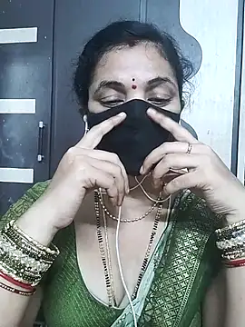 Leela_555