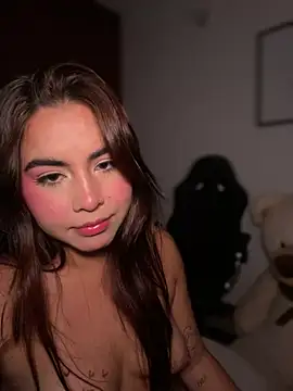 Zarahs_Blare1 webcam