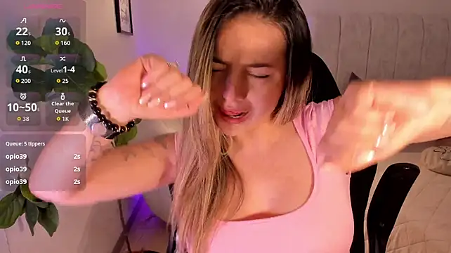 AmyWood webcam