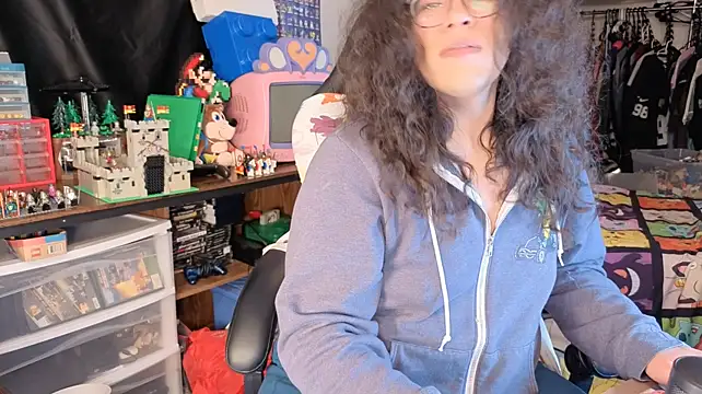 ShinyCherub webcam
