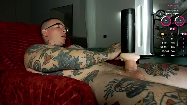 Tommy_cat live cam