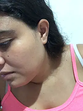 elivanegas (F young) - May I squirt over you?