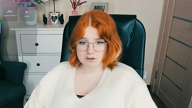 Java_fire live cam on StripChat