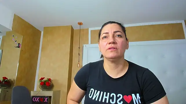 Heidy_milf webcam