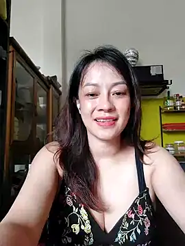Baby-bigboobs2026 webcam