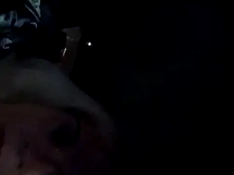 dustbunny64 live cam on StripChat