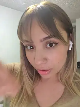 Tina_tasty webcam