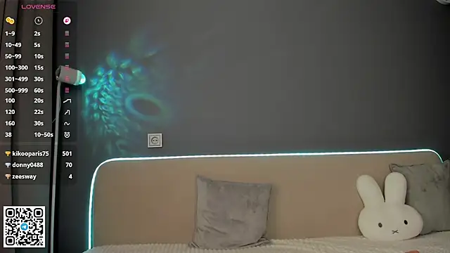 Malika_Lisan webcam
