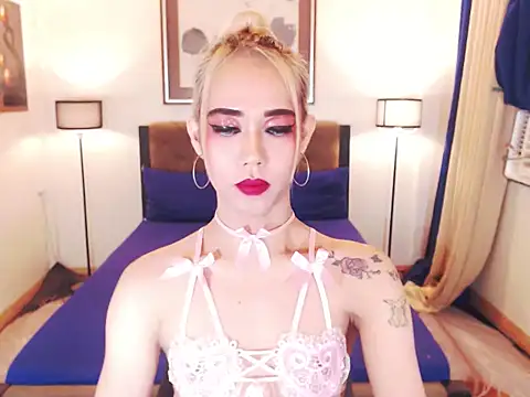 PreciousAmore webcam