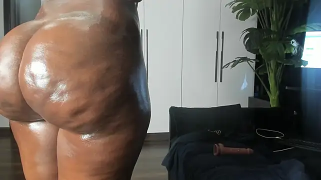 naughty_bigass