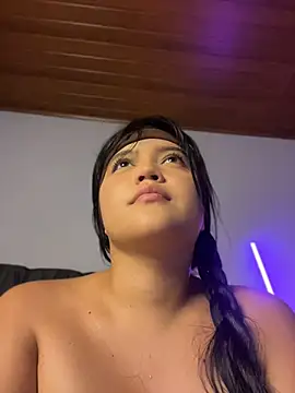 alisson_carolina73 webcam